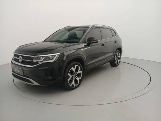 VOLKSWAGEN TAOS 1.4 250 TSI TOTAL FLEX HIGHLINE AUTOMÁTICO