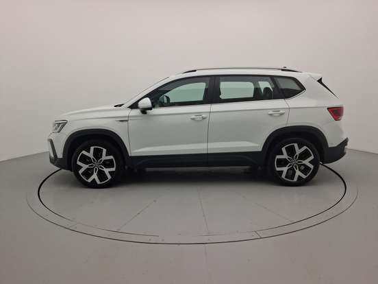 VOLKSWAGEN-TAOS-2024