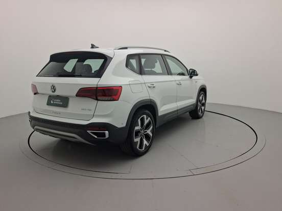 VOLKSWAGEN-TAOS-1.4 250 TSI TOTAL FLEX HIGHLINE AUTOMÁTICO VOLKSWAGEN-TAOS-2024