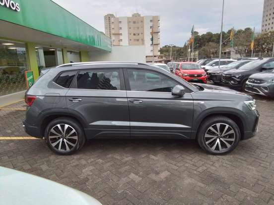 VOLKSWAGEN-TAOS-1.4 250 TSI TOTAL FLEX HIGHLINE AUTOMÁTICO VOLKSWAGEN-TAOS-2023