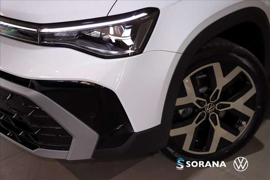VOLKSWAGEN-TAOS-2026