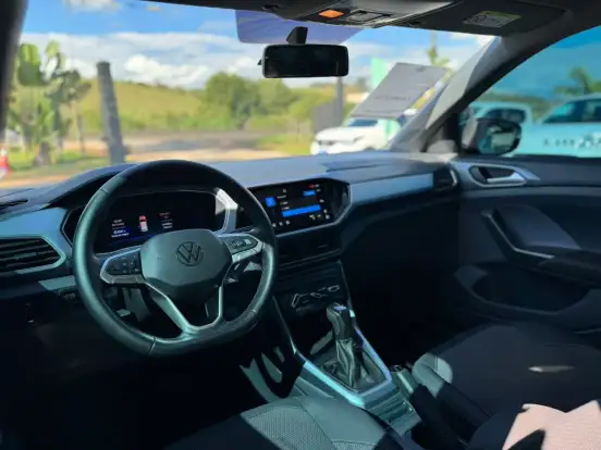 VOLKSWAGEN-T-CROSS-2024