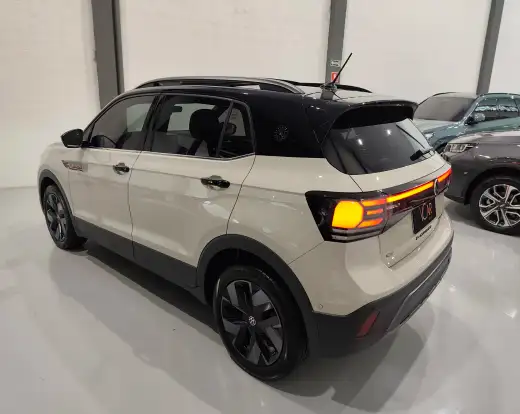 VOLKSWAGEN-T-CROSS-1.4 250 TSI TOTAL FLEX EXTREME AUTOMÁTICO VOLKSWAGEN-T-CROSS-2025