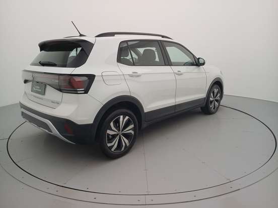 VOLKSWAGEN-T-CROSS-1.0 200 TSI TOTAL FLEX AUTOMÁTICO VOLKSWAGEN-T-CROSS-2025