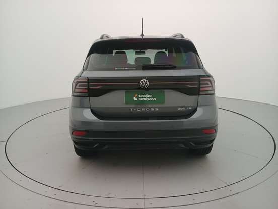VOLKSWAGEN-T-CROSS-2023
