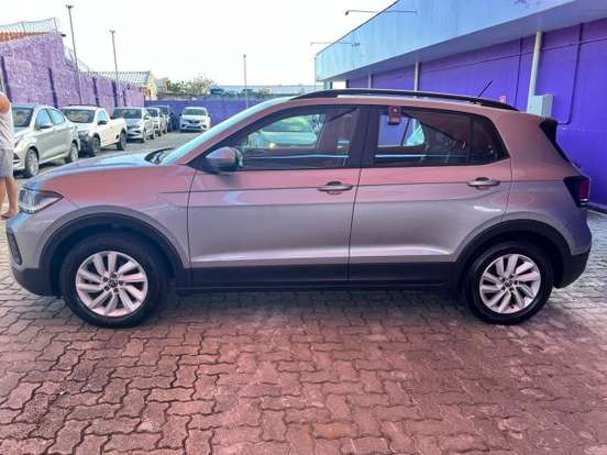 VOLKSWAGEN-T-CROSS-2024