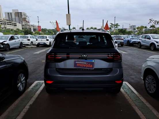 VOLKSWAGEN-T-CROSS-2023