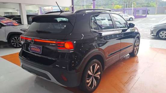 VOLKSWAGEN-T-CROSS-2024