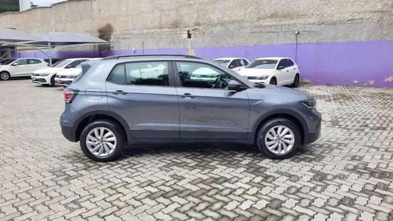 VOLKSWAGEN-T-CROSS-2025