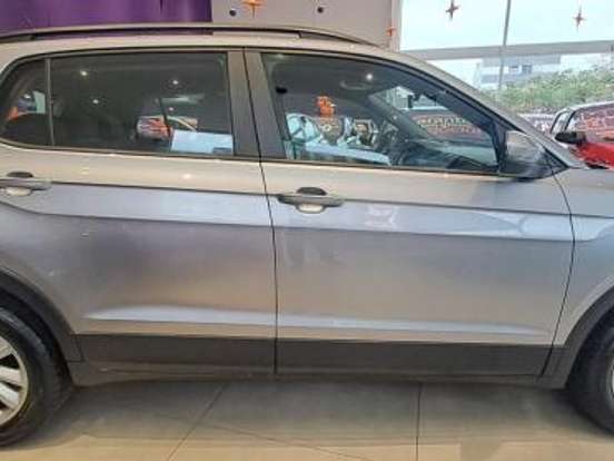 VOLKSWAGEN-T-CROSS-1.0 200 TSI TOTAL FLEX AUTOMÁTICO VOLKSWAGEN-T-CROSS-2025