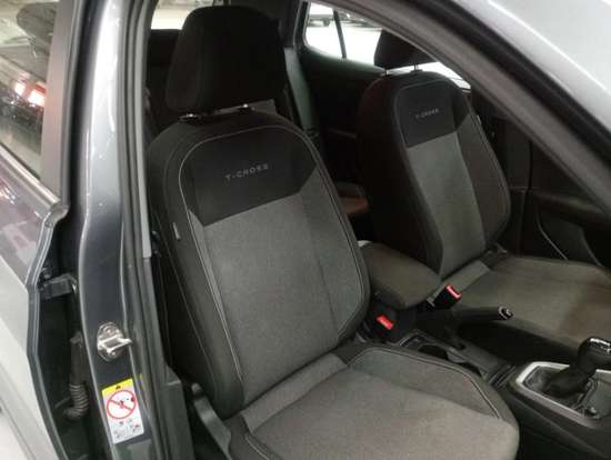 VOLKSWAGEN-T-CROSS-2024