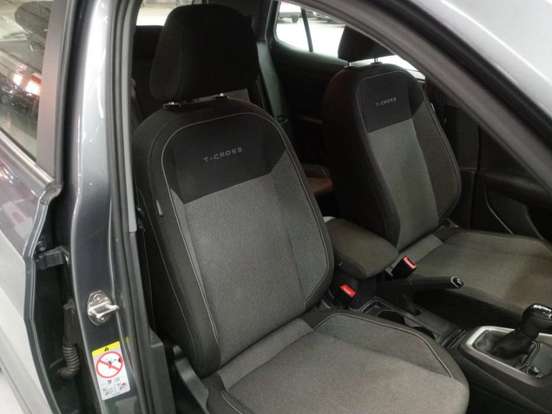 VOLKSWAGEN-T-CROSS-1.0 200 TSI TOTAL FLEX AUTOMÁTICO VOLKSWAGEN-T-CROSS-2024