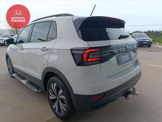 VOLKSWAGEN-T-CROSS-2023