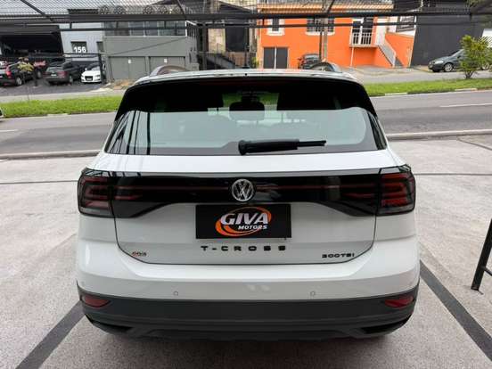 VOLKSWAGEN-T-CROSS-1.0 200 TSI TOTAL FLEX AUTOMÁTICO VOLKSWAGEN-T-CROSS-2019