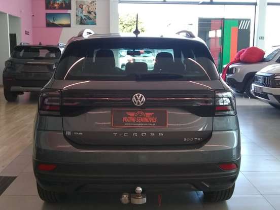 VOLKSWAGEN-T-CROSS-1.0 200 TSI TOTAL FLEX AUTOMÁTICO VOLKSWAGEN-T-CROSS-2020