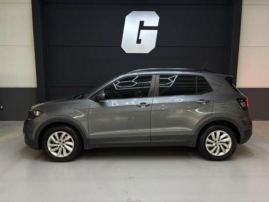 VOLKSWAGEN-T-CROSS-2019