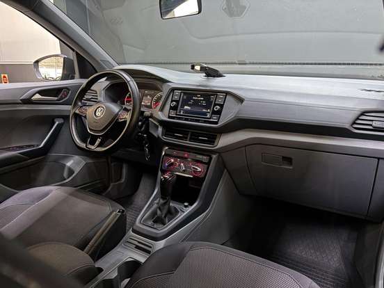 VOLKSWAGEN-T-CROSS-1.0 200 TSI TOTAL FLEX AUTOMÁTICO VOLKSWAGEN-T-CROSS-2019