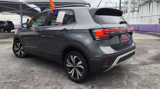 VOLKSWAGEN-T-CROSS-2024