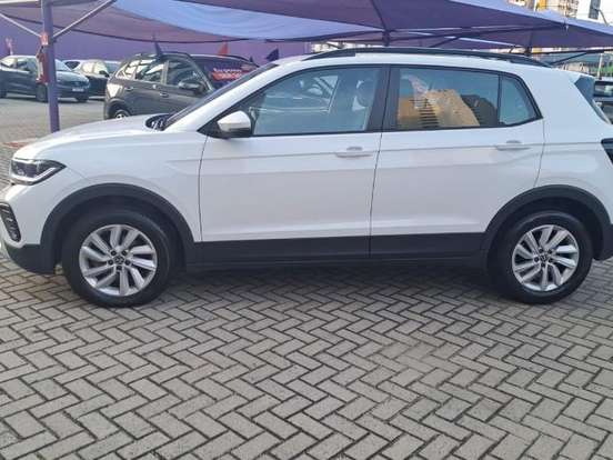 VOLKSWAGEN-T-CROSS-1.0 200 TSI TOTAL FLEX AUTOMÁTICO VOLKSWAGEN-T-CROSS-2025