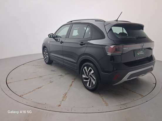 VOLKSWAGEN-T-CROSS-2024