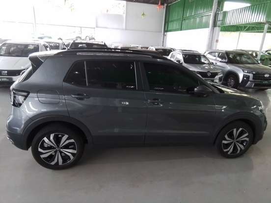 VOLKSWAGEN-T-CROSS-1.0 200 TSI TOTAL FLEX COMFORTLINE AUTOMÁTICO VOLKSWAGEN-T-CROSS-2023