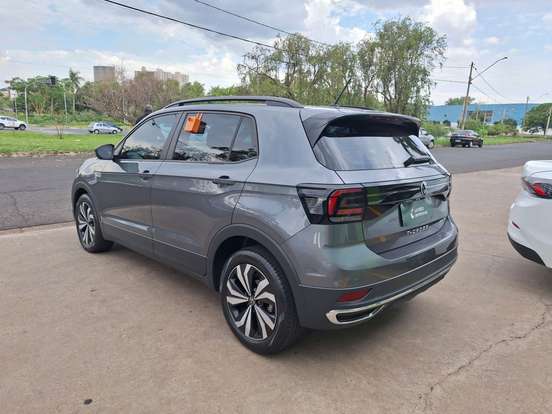 VOLKSWAGEN-T-CROSS-1.0 200 TSI TOTAL FLEX COMFORTLINE AUTOMÁTICO VOLKSWAGEN-T-CROSS-2023