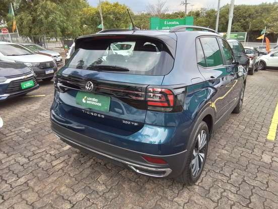VOLKSWAGEN-T-CROSS-2024