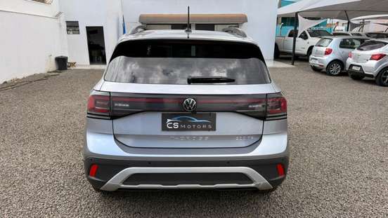VOLKSWAGEN-T-CROSS-2024