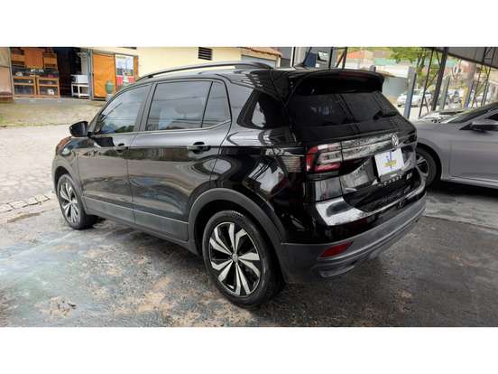 VOLKSWAGEN-T-CROSS-1.0 200 TSI TOTAL FLEX MANUAL VOLKSWAGEN-T-CROSS-2021