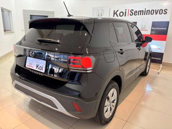 VOLKSWAGEN-T-CROSS-2025