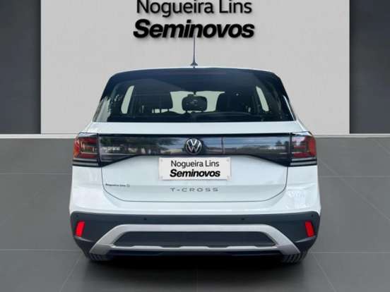 VOLKSWAGEN-T-CROSS-2024