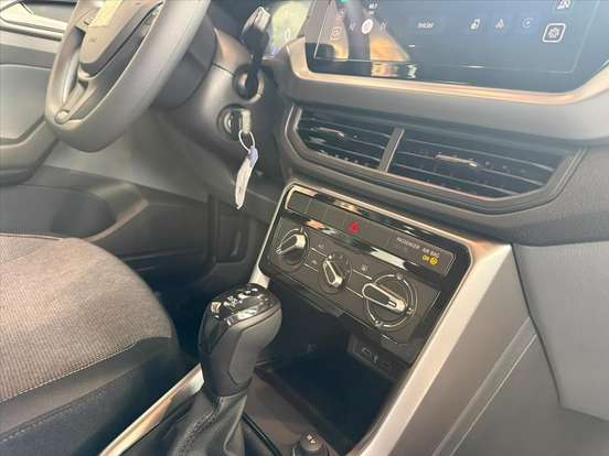 VOLKSWAGEN-T-CROSS-2026