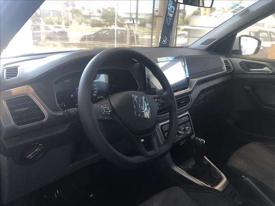 VOLKSWAGEN-T-CROSS-2026