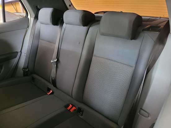 VOLKSWAGEN-T-CROSS-2020