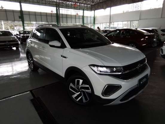 VOLKSWAGEN-T-CROSS-2024