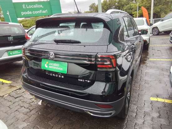 VOLKSWAGEN-T-CROSS-2023