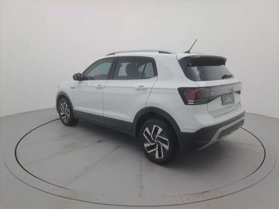VOLKSWAGEN-T-CROSS-2024