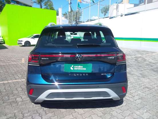 VOLKSWAGEN-T-CROSS-2025