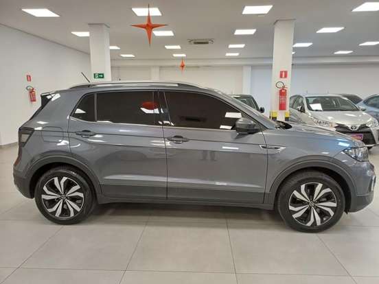 VOLKSWAGEN-T-CROSS-1.4 250 TSI TOTAL FLEX HIGHLINE AUTOMÁTICO VOLKSWAGEN-T-CROSS-2024