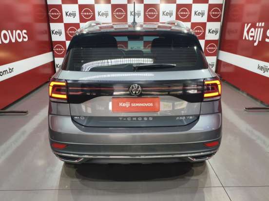 VOLKSWAGEN-T-CROSS-2024