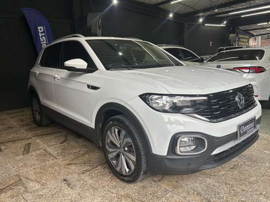 VOLKSWAGEN-T-CROSS-2019