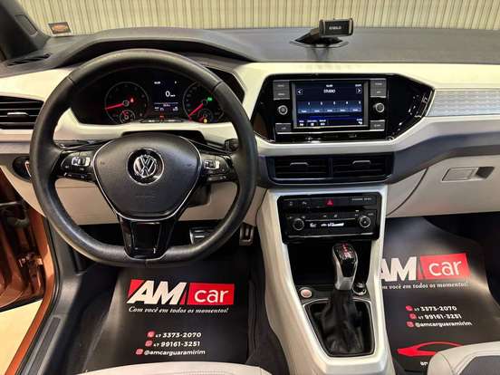 VOLKSWAGEN-T-CROSS-2019