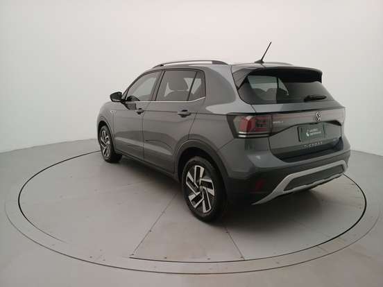 VOLKSWAGEN-T-CROSS-2024