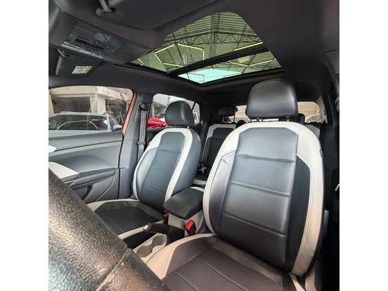 VOLKSWAGEN-T-CROSS-1.4 250 TSI TOTAL FLEX HIGHLINE AUTOMÁTICO VOLKSWAGEN-T-CROSS-2020