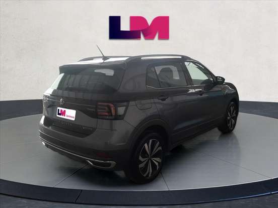 VOLKSWAGEN-T-CROSS-2024