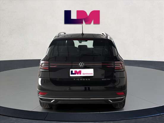 VOLKSWAGEN-T-CROSS-2024
