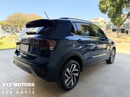 VOLKSWAGEN-T-CROSS-2024