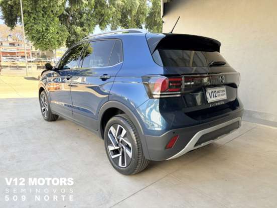 VOLKSWAGEN-T-CROSS-2024