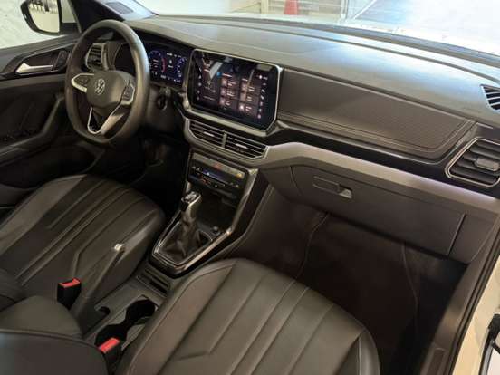 VOLKSWAGEN-T-CROSS-1.4 250 TSI TOTAL FLEX HIGHLINE AUTOMÁTICO VOLKSWAGEN-T-CROSS-2024