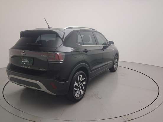 VOLKSWAGEN-T-CROSS-2024